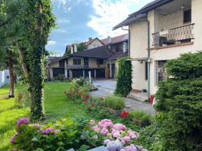Villa Megapolis